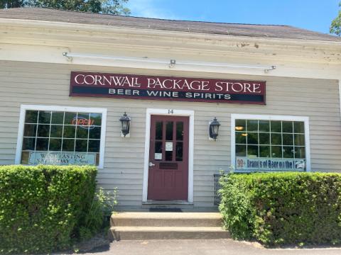 June 6, 2021 - As Stuart left Cornwall Bridge, Connecticut, he was given a FREE beer at the Cornwall Package Store